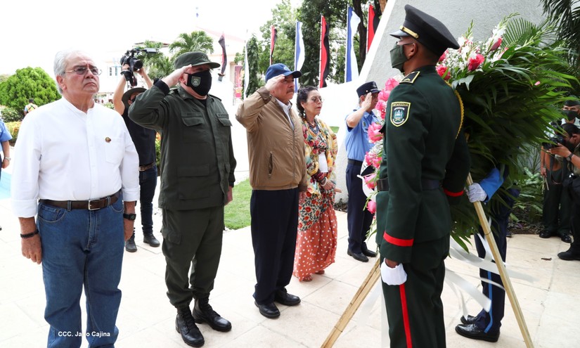 homenaje-sandino-plaza